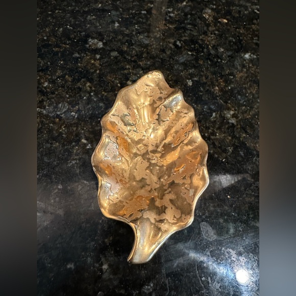 Vintage Holley Ross 22k Gold Splattered Leaf Dish - Picture 1 of 3